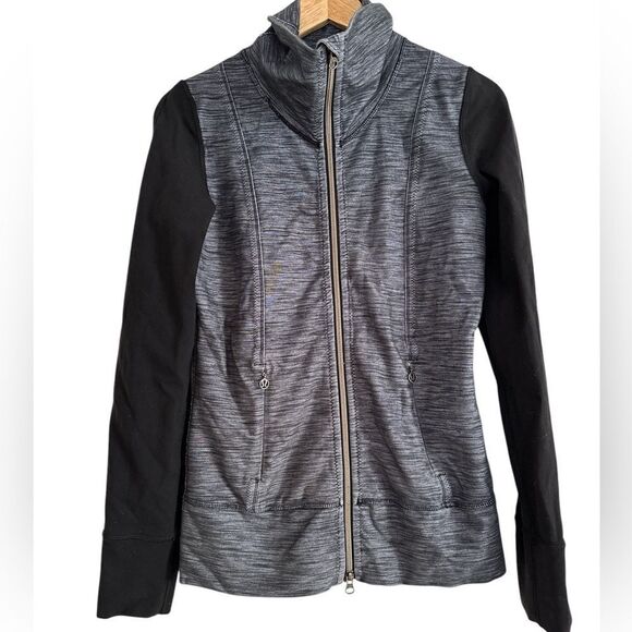 Lululemon Daily Yoga Jacket EUC - Picture 1 of 5